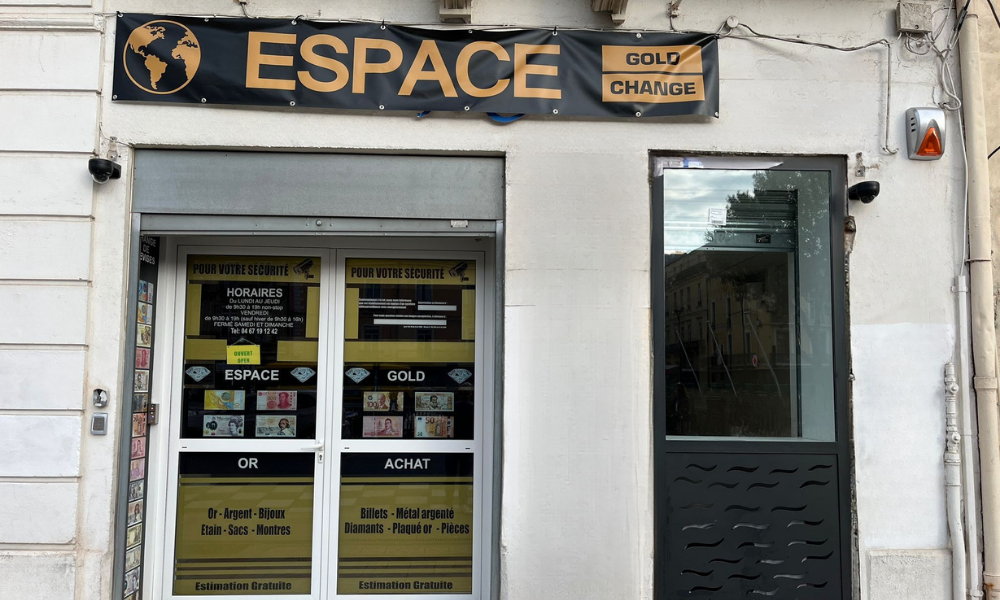 devanture magasin change de devises